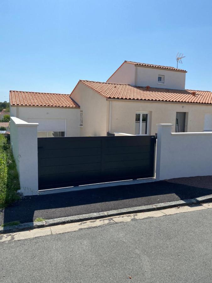 Bel Appartement Chez Particulier Calme Et Piscine Royan Exterior foto